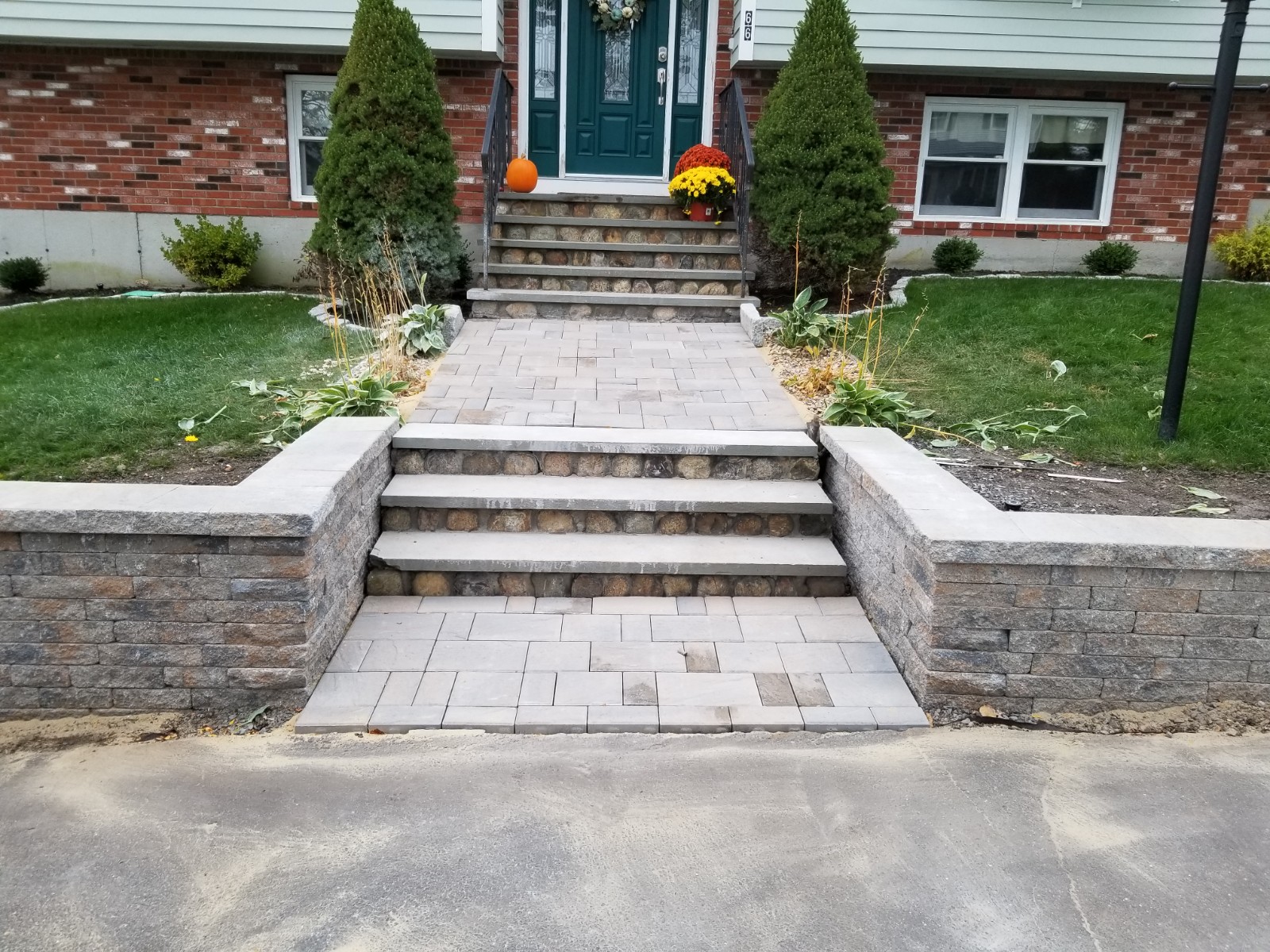 Retaining Wall and Walkway Completed in Saugus, MA - Down East Landscape